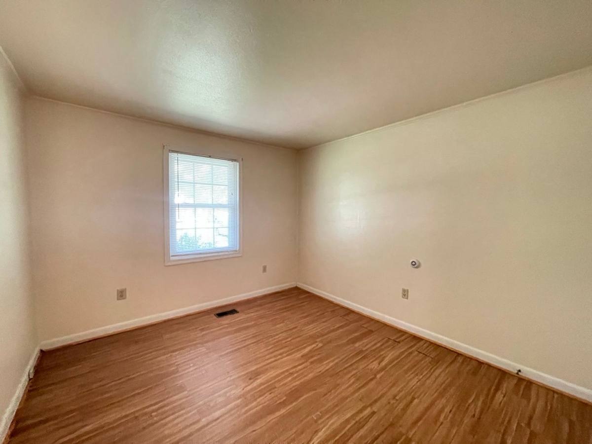 House for rent at 108 Montgomery St #B, La Crosse, VA 23950