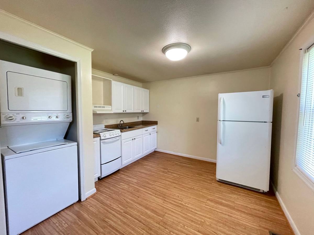 House for rent at 108 Montgomery St #B, La Crosse, VA 23950