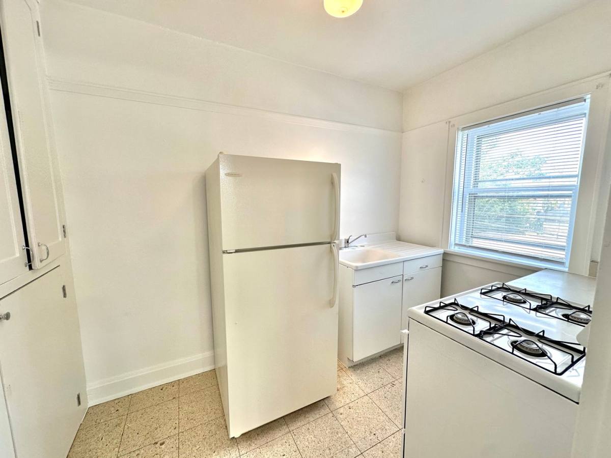 Apartment for rent at 3819 N Oakland Ave, Milwaukee, WI 53211
