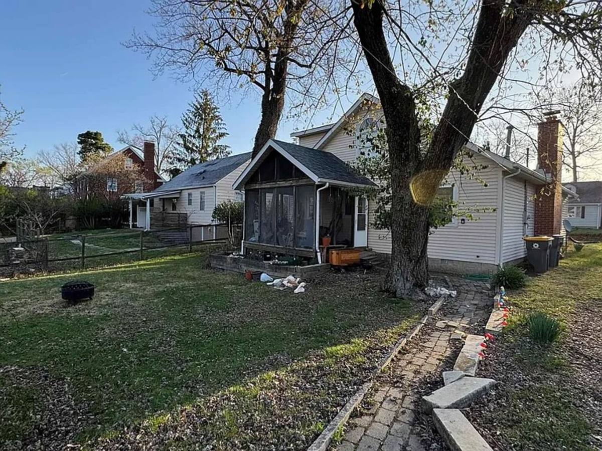 House for rent at 520 S Eagleson Ave, Bloomington, IN 47401