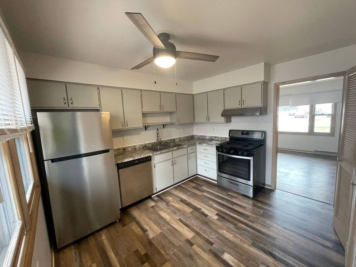 Apartment for rent at 416-418 N Main St, Eagle River, WI 54521