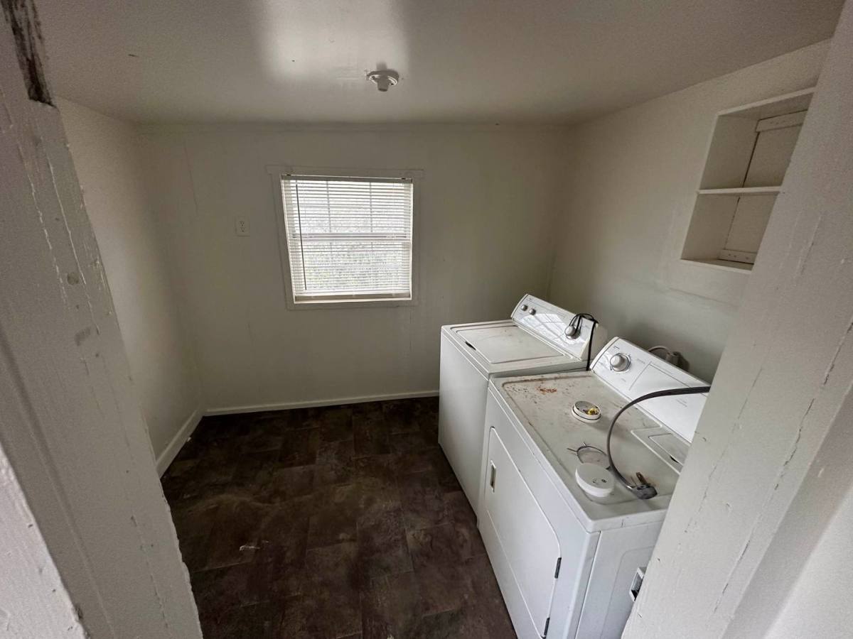 House for rent at 1221 Taylor St, Waco, TX 76704