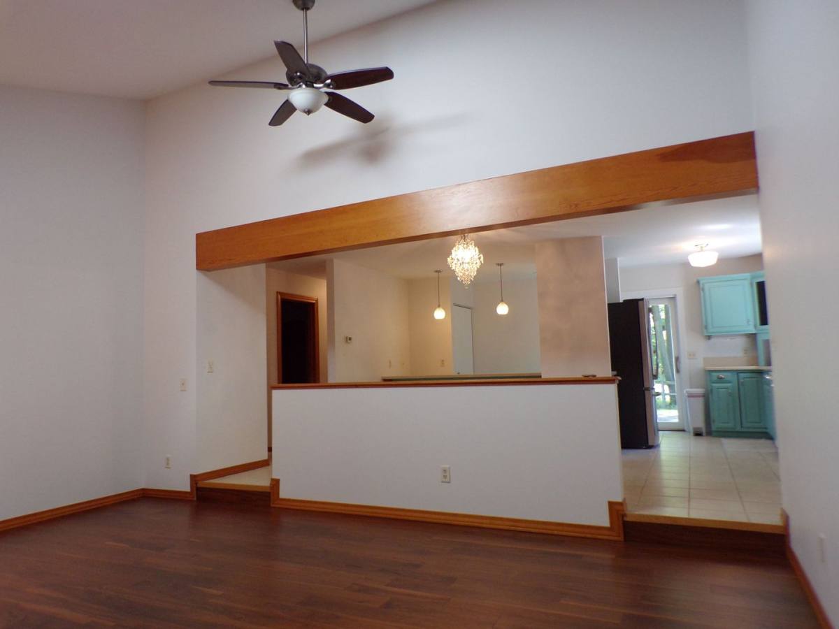 House for rent at 4015 Holiday N Court, Traverse City, MI 49686