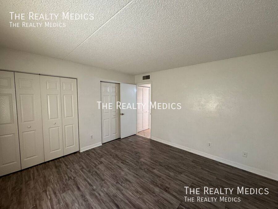 Apartment for rent at 1030-633 S Palmetto Ave, Daytona Beach, FL 32114