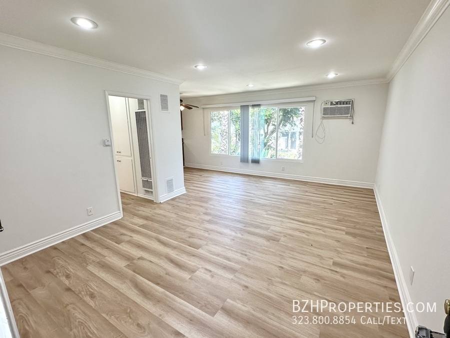 Apartment for rent at 1215 N Hayworth Ave #203, Los Angeles, CA 90046