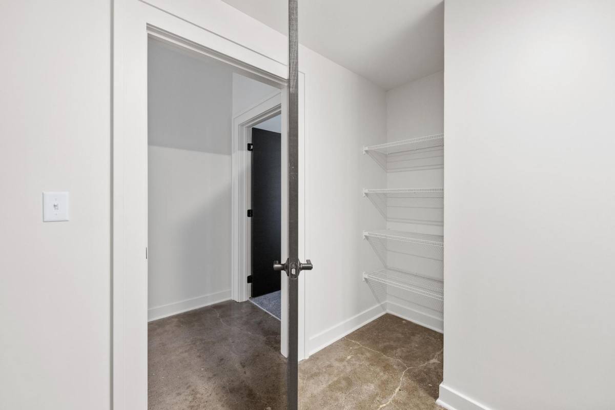 Apartment for rent at 411 3rd St SE, Cedar Rapids, IA 52401