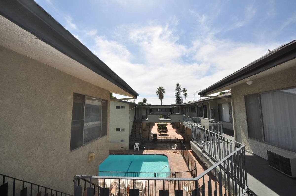 Apartment for rent at 6464 Woodman Ave, Van Nuys, CA 91401