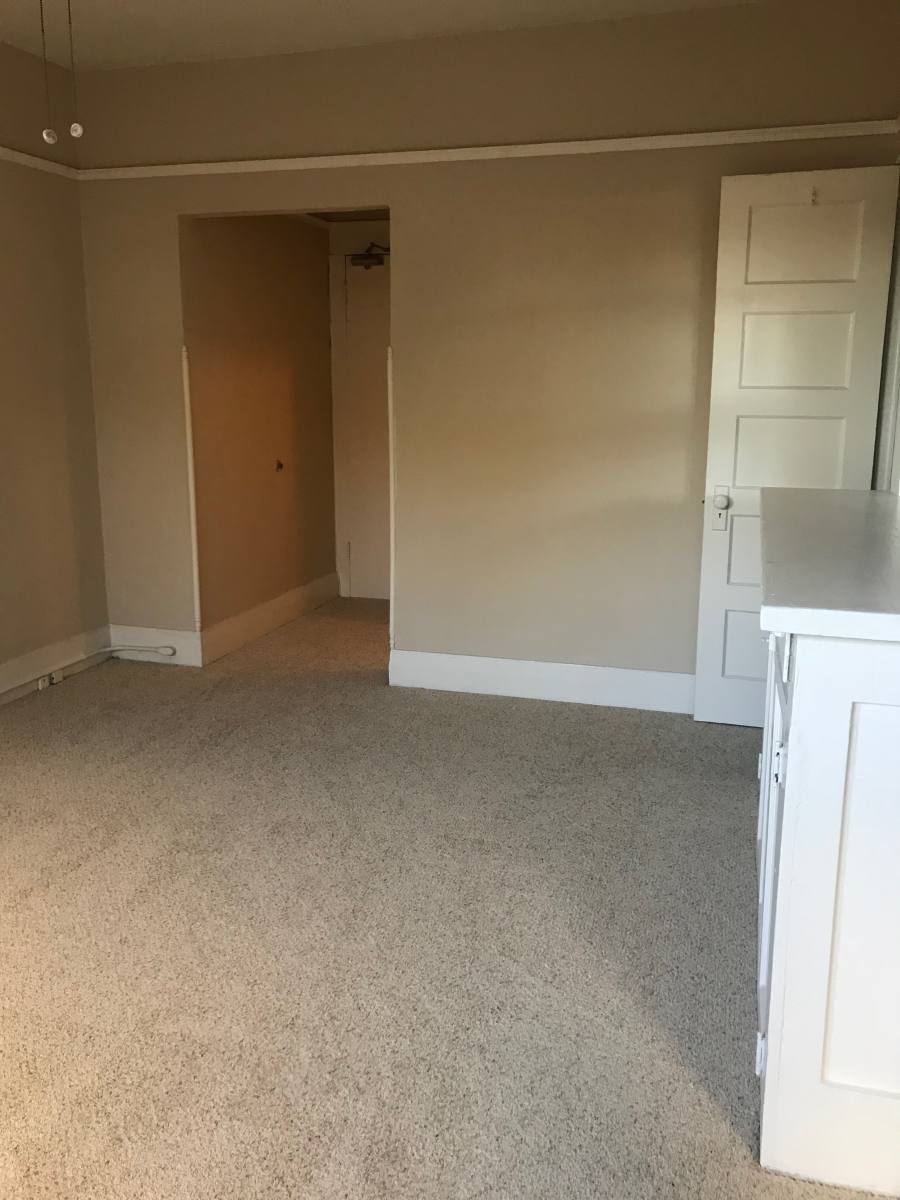 Apartment for rent at 33 Horizon Ave, Venice, CA 90291
