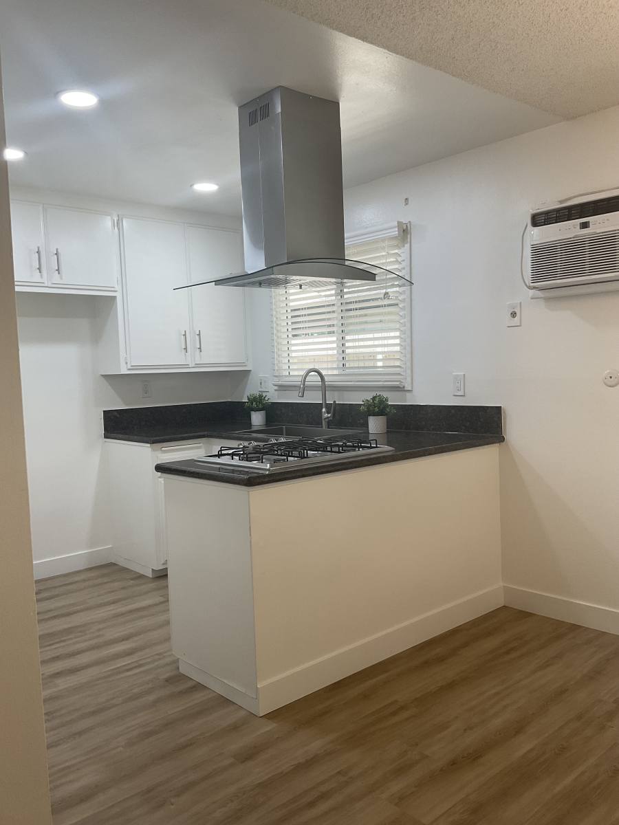 Townhouse for rent at 11121 Dino Circle N, Garden Grove, CA 92840