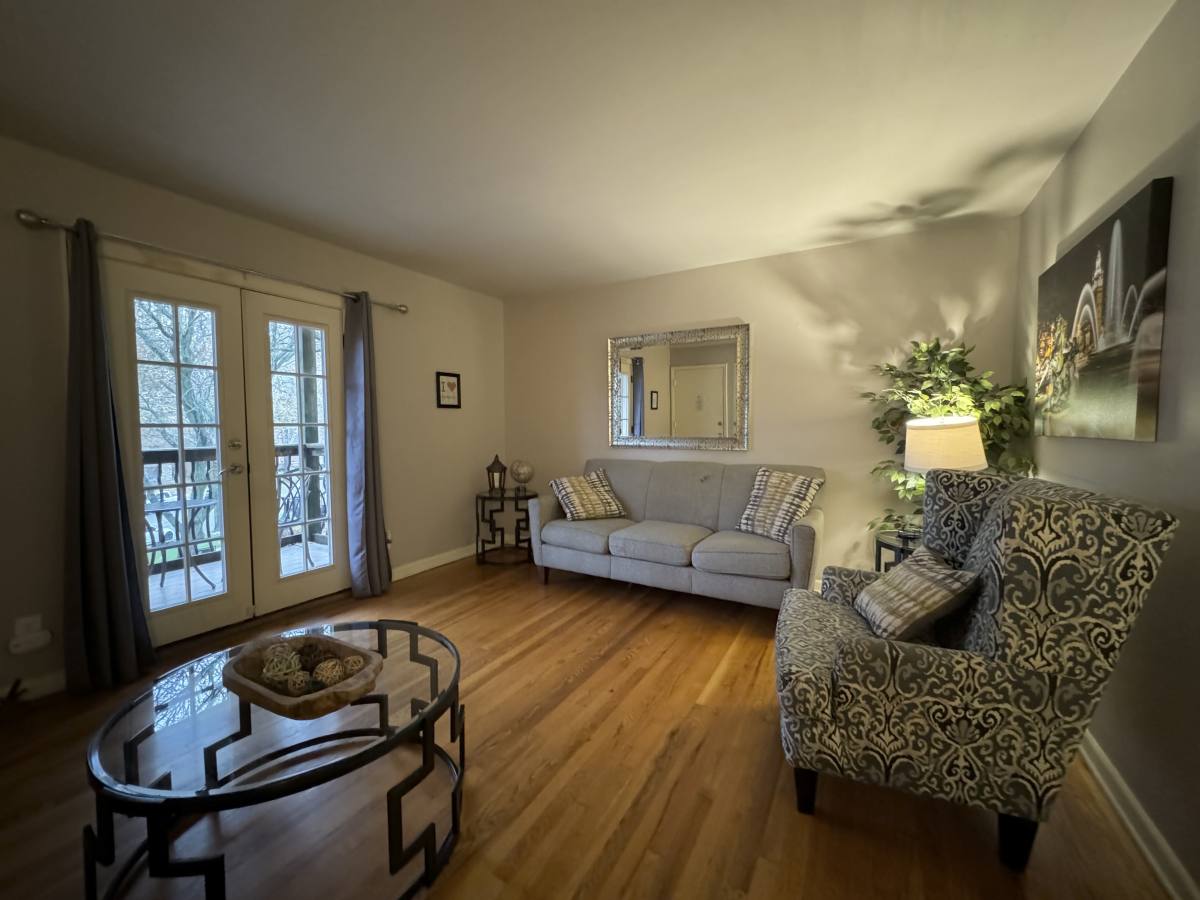 Condo for rent at 4504 Holly St, Kansas City, MO 64111