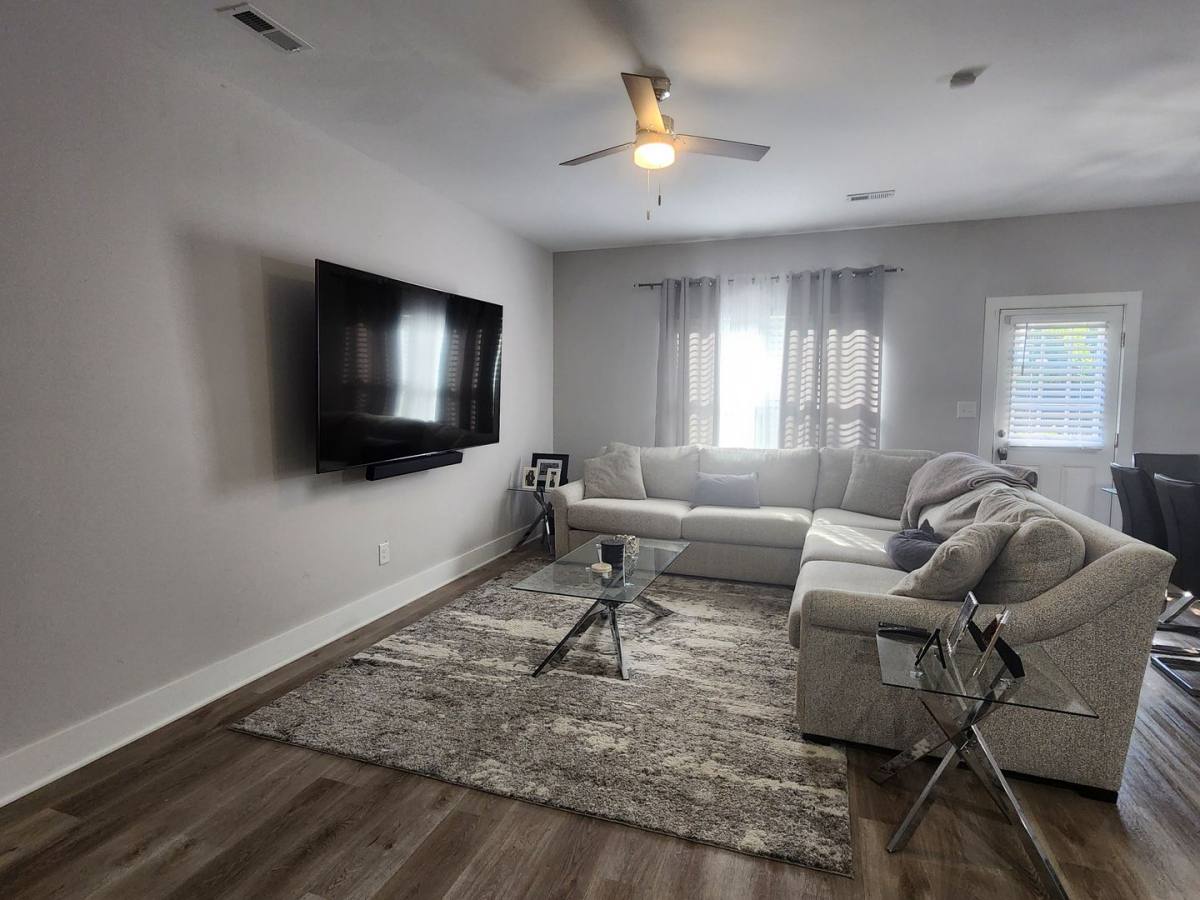 Townhouse for rent at 1058 McLain Rd, Kannapolis, NC 28083