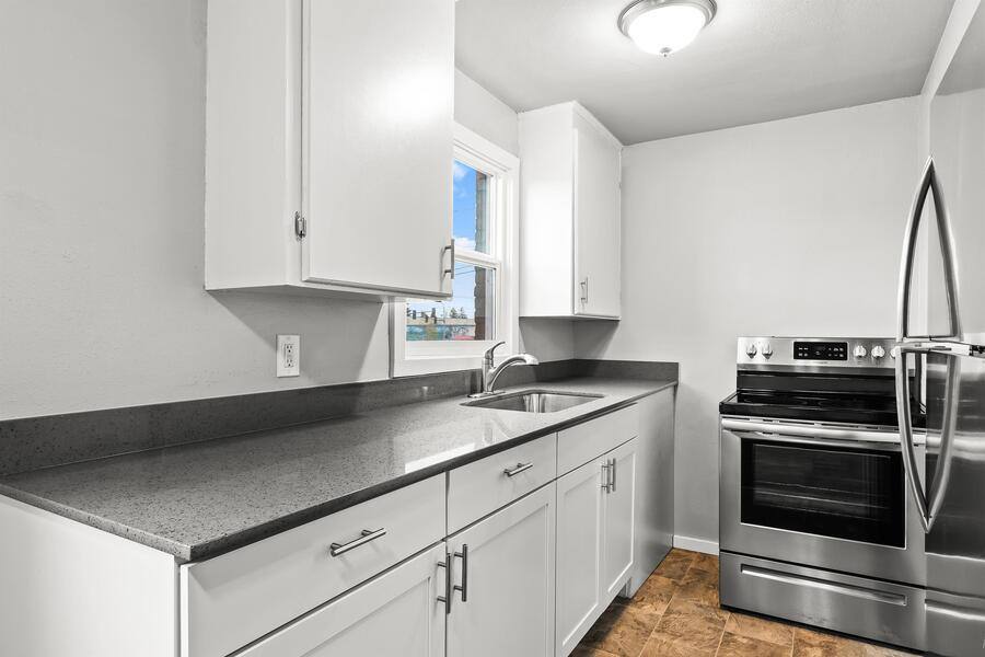 Apartment for rent at 3809 S Thompson Avenue5 #5, Tacoma, WA 98418