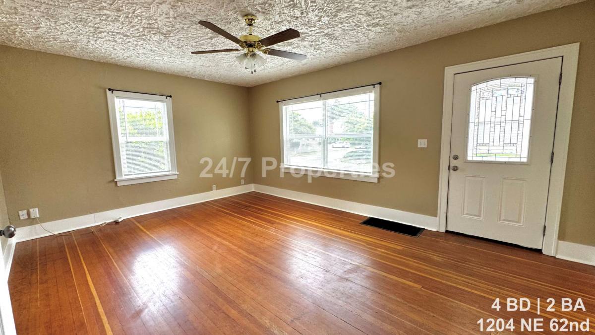 House for rent at 1204 NE 62nd Ave, Portland, OR 97213