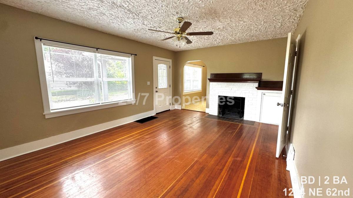 House for rent at 1204 NE 62nd Ave, Portland, OR 97213