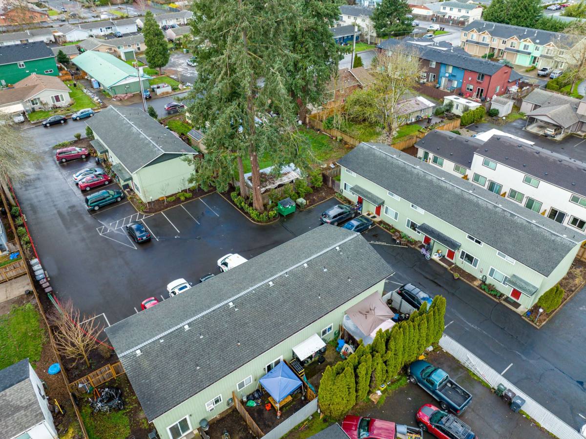 Apartment for rent at 410-470 S Knott St, Canby, OR 97013