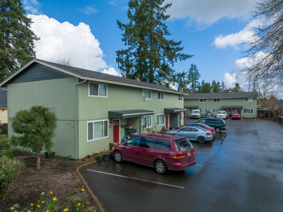 Apartment for rent at 410-470 S Knott St, Canby, OR 97013