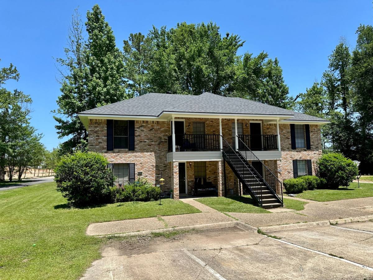 Apartment for rent at 1601 N Forty Loop, Shreveport, LA 71107