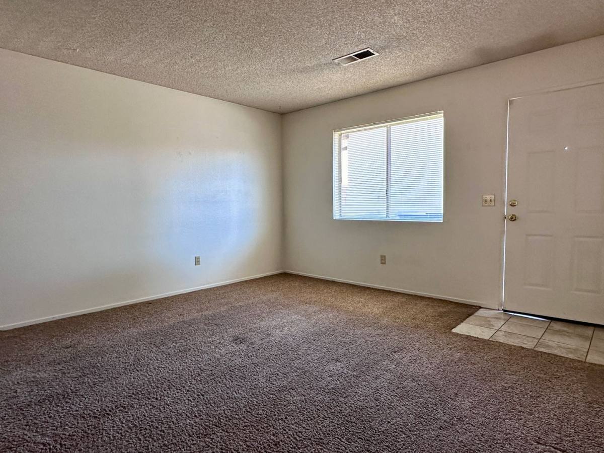 Apartment for rent at 121 N Gateway, Ridgecrest, CA 93555