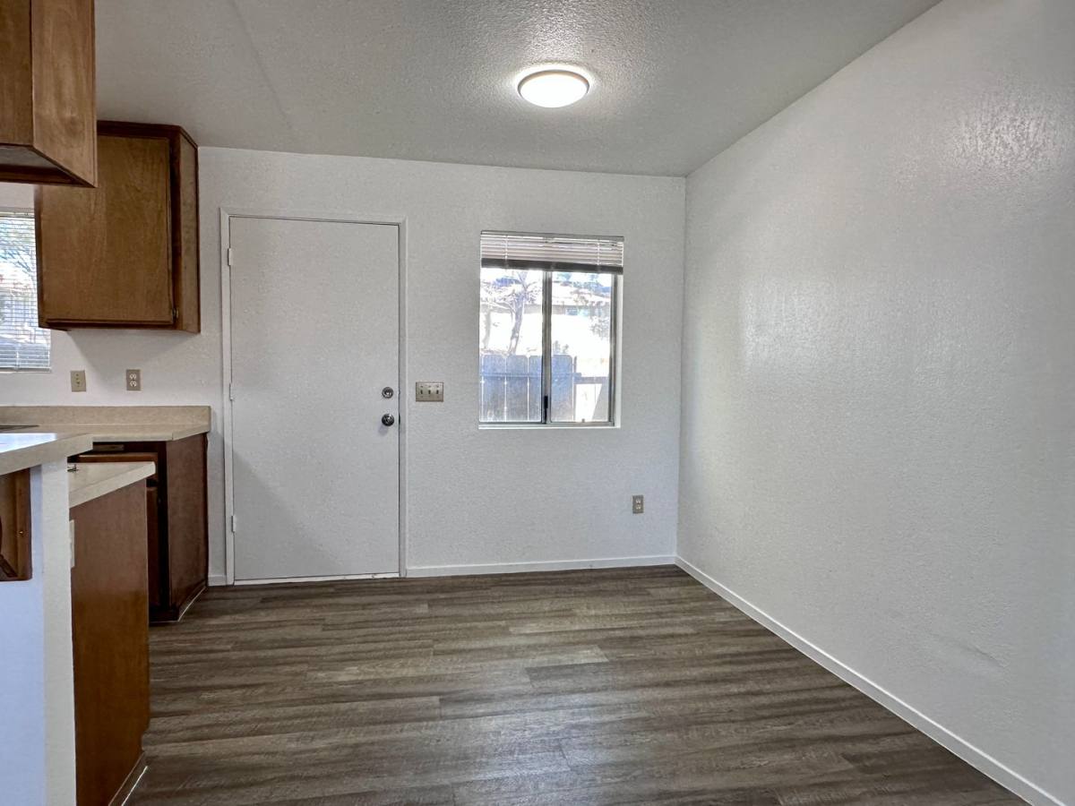 Apartment for rent at 121 N Gateway, Ridgecrest, CA 93555