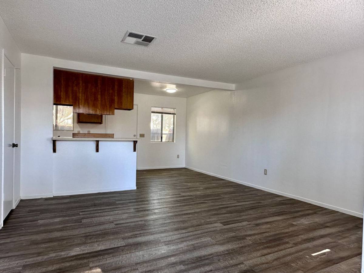 Apartment for rent at 121 N Gateway, Ridgecrest, CA 93555