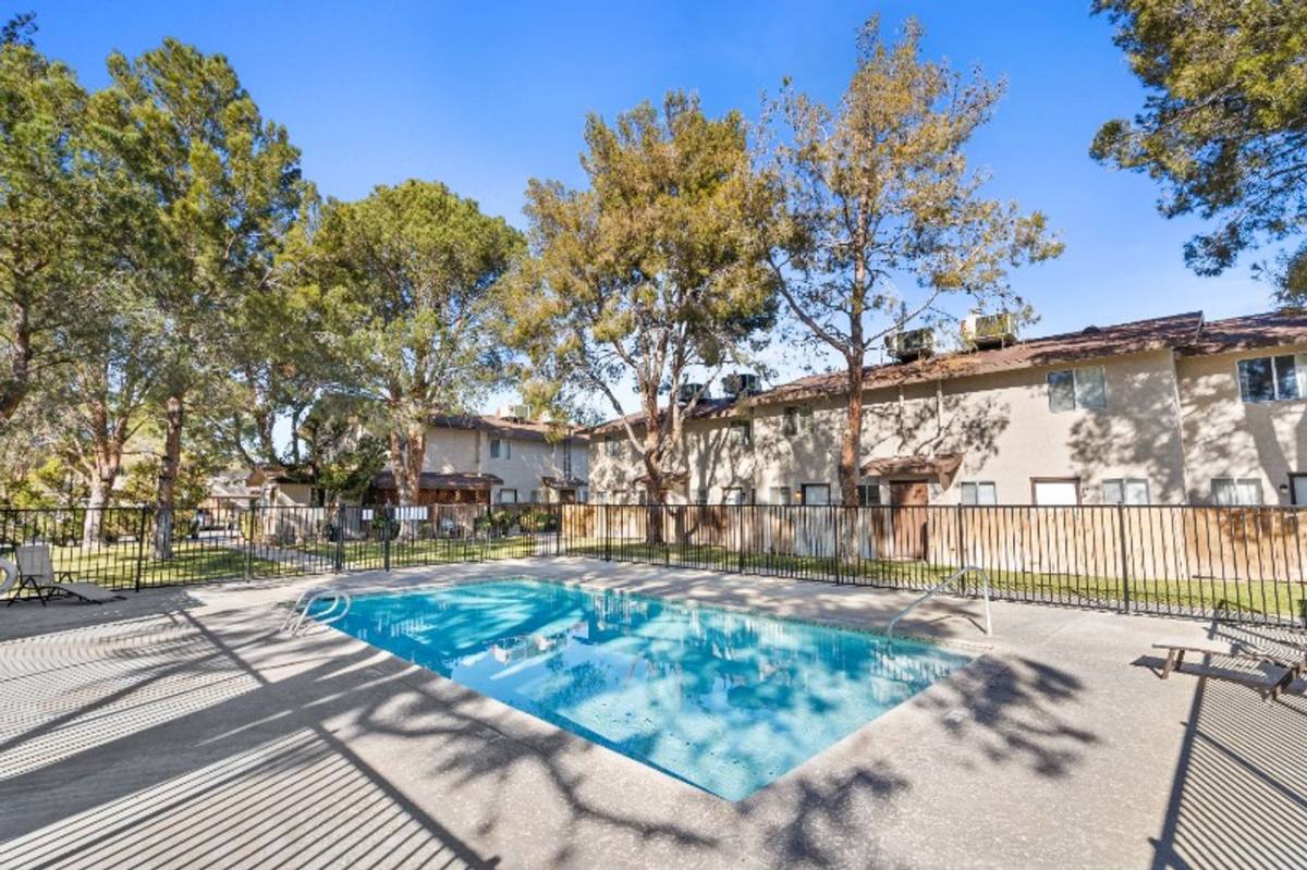 Apartment for rent at 121 N Gateway, Ridgecrest, CA 93555