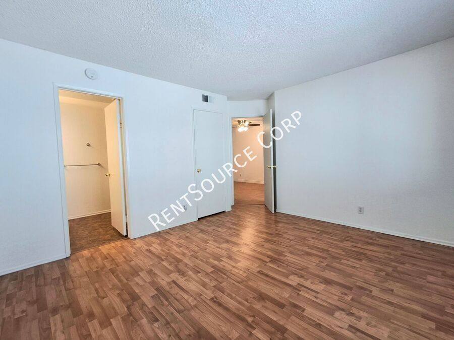 Apartment for rent at 20345 Rue Crevier #507, Canyon Country, CA 91351