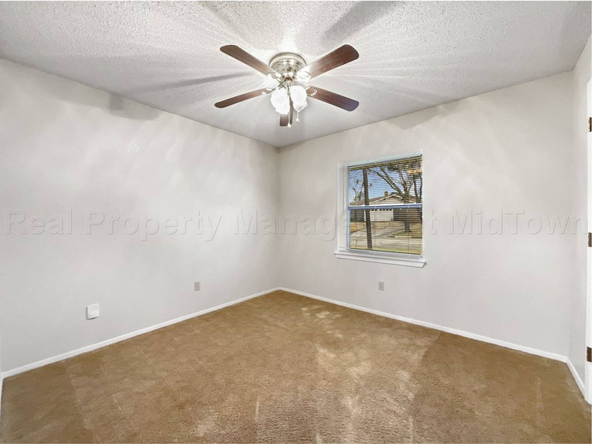 House for rent at 841 S Atkerson Lane, Euless, TX 76040
