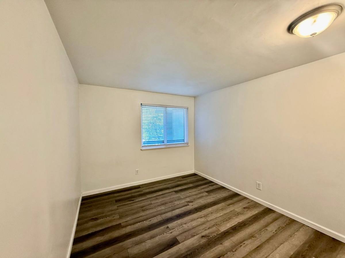 Condo for rent at 18902 8th Ave NW, Seattle, WA 98177
