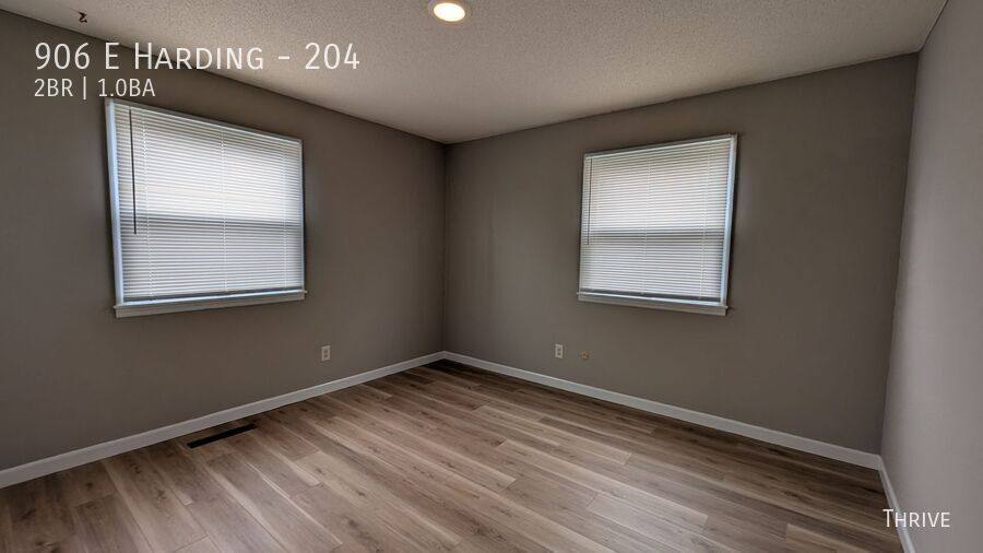 Apartment for rent at 906 E Harding #204, Urbana, IL 61801