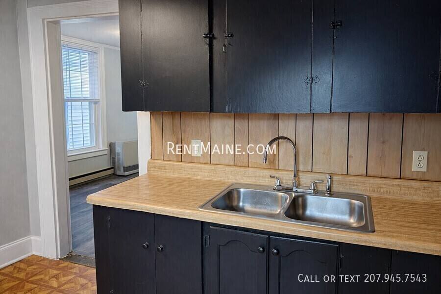 Apartment for rent at 53 Parker St #3, Brewer, ME 04412