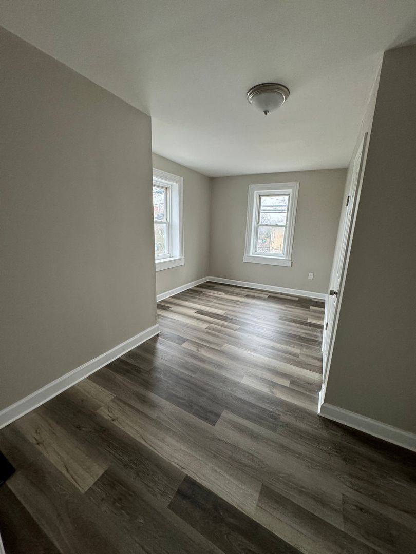 Apartment for rent at 42-44 Potomac St, Williamsport, MD 21795