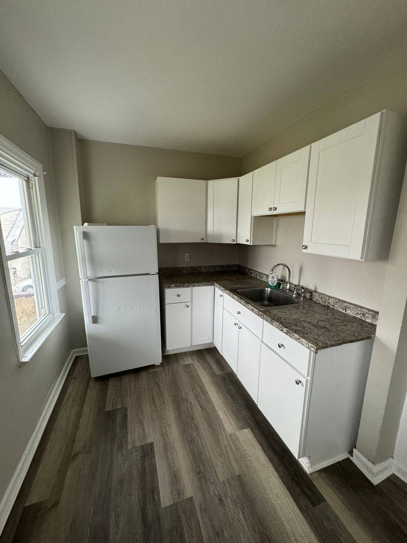 Apartment for rent at 42-44 Potomac St, Williamsport, MD 21795