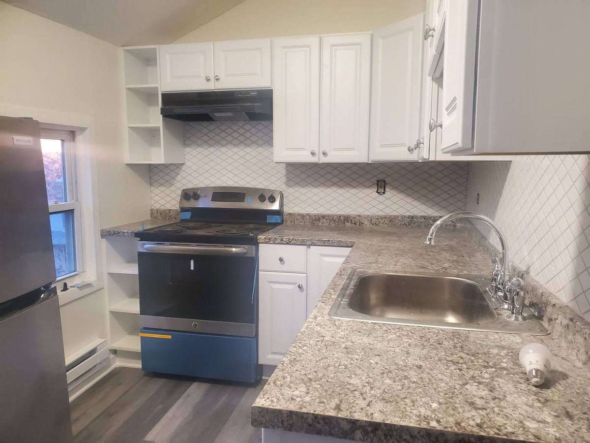 Apartment for rent at 42-44 Potomac St, Williamsport, MD 21795