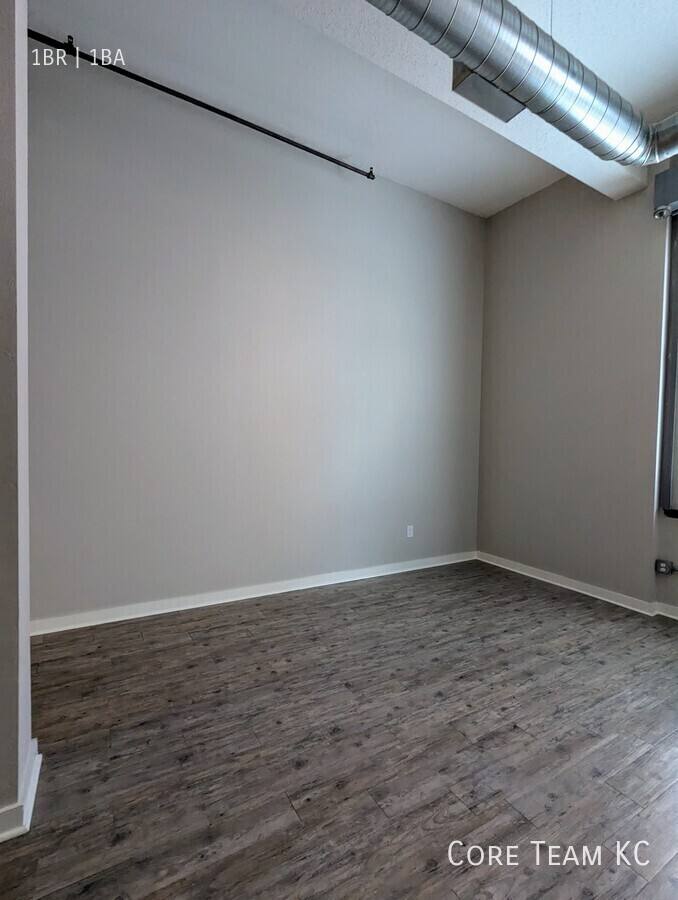 Apartment for rent at 920 Broadway Blvd #103, Kansas City, MO 64105