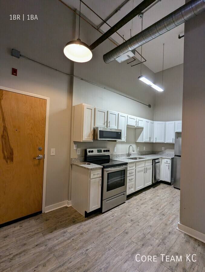 Apartment for rent at 920 Broadway Blvd #103, Kansas City, MO 64105