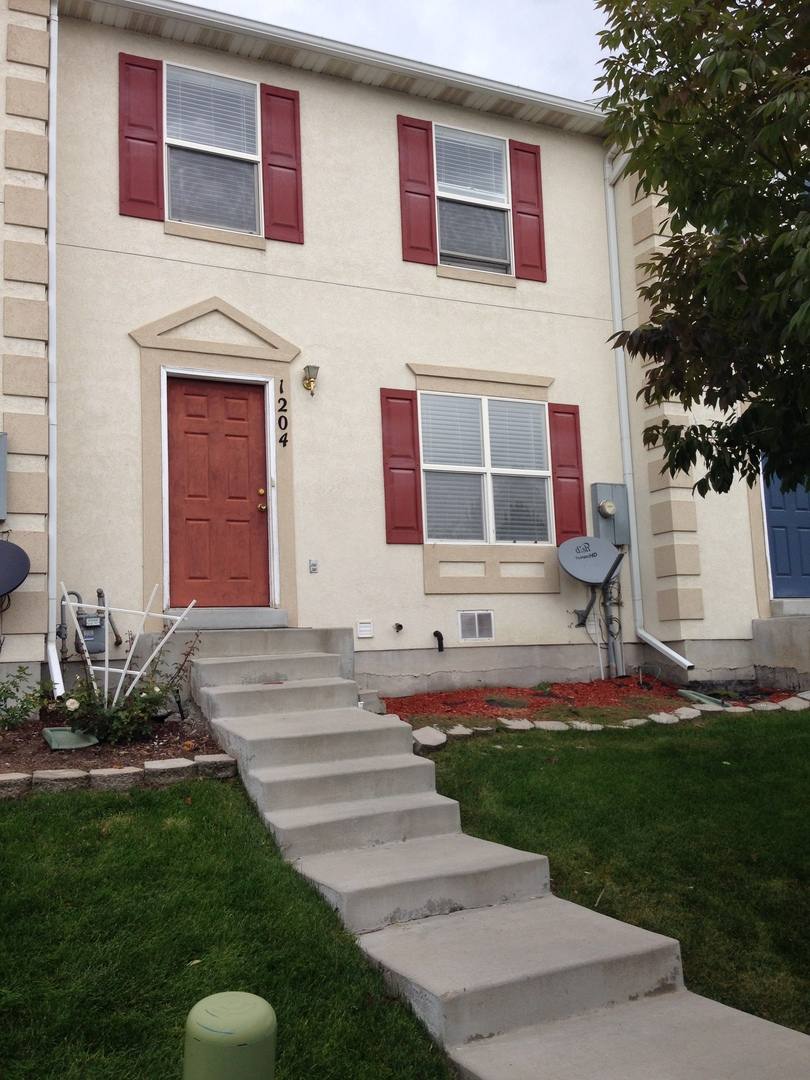 Townhouse for rent at 1204 W Torwood Court, Salt Lake City, UT 84123