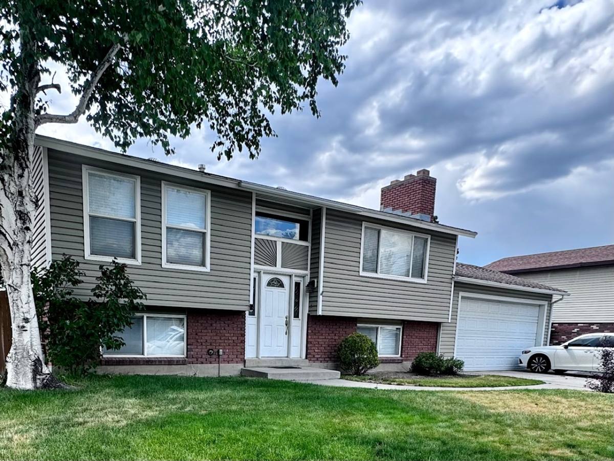 Apartment for rent at 10340 Leilani Dr N A, Sandy, UT 84070