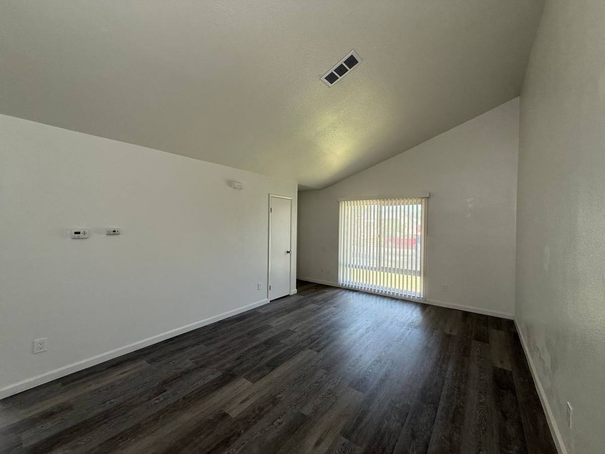 Apartment for rent at 606 Downey Ave, Modesto, CA 95354