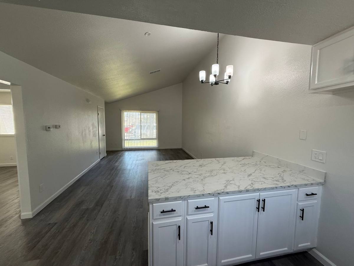 Apartment for rent at 606 Downey Ave, Modesto, CA 95354