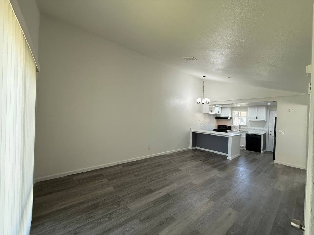 Apartment for rent at 606 Downey Ave, Modesto, CA 95354
