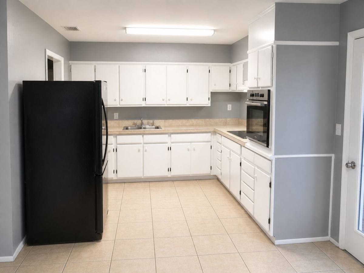 House for rent at 930 Alcazar Way S, Saint Petersburg, FL 33705