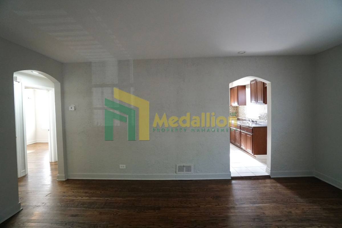 House for rent at 10123 S Crandon Ave, Chicago, IL 60617
