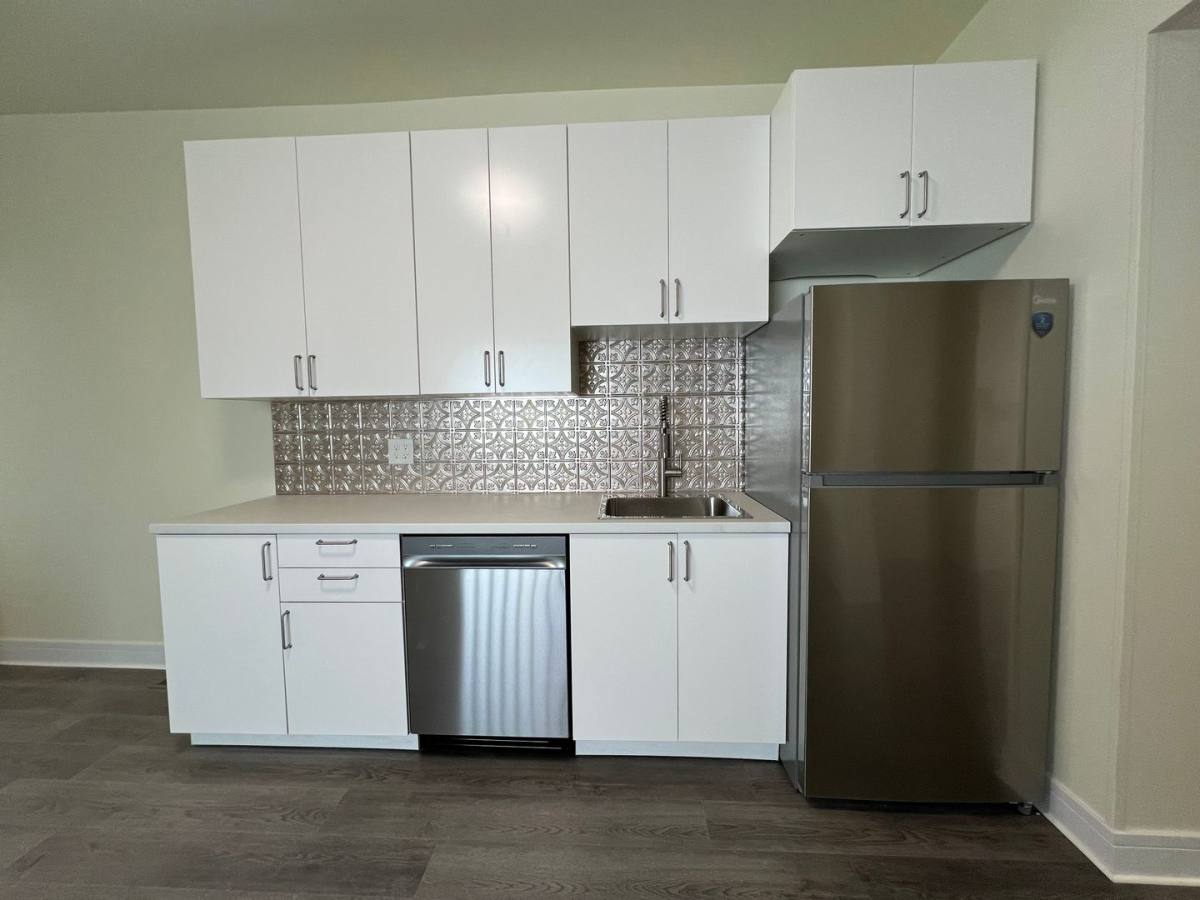 House for rent at 122 Linnview Ave, Pittsburgh, PA 15210