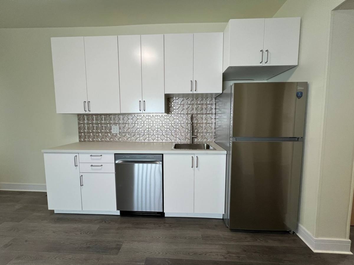 House for rent at 122 Linnview Ave, Pittsburgh, PA 15210