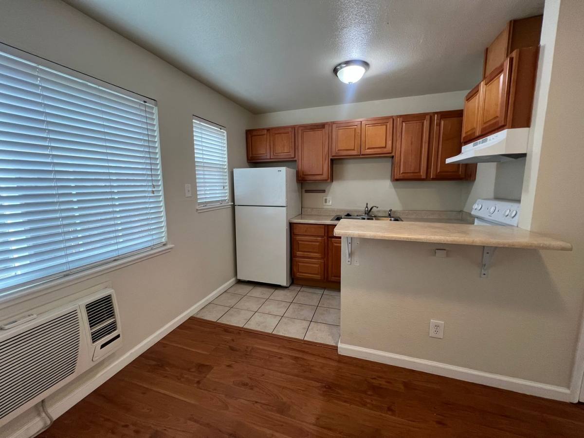Apartment for rent at 1819 G St, Sacramento, CA 95811