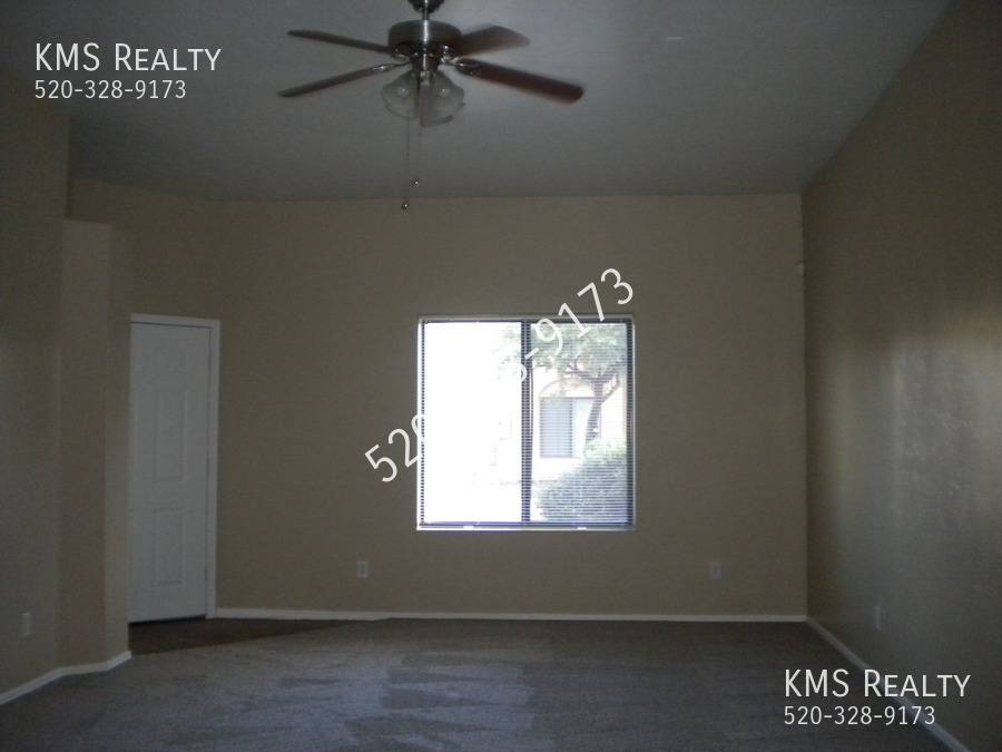 Townhouse for rent at 7261 E Chelsie Kaye Lane, Tucson, AZ 85730
