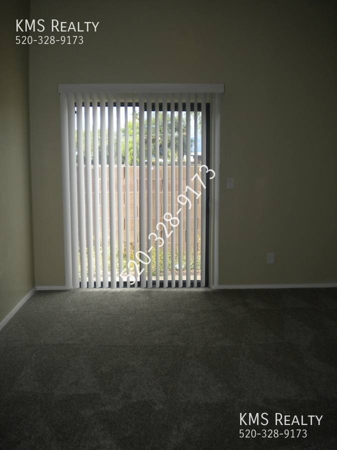 Townhouse for rent at 7261 E Chelsie Kaye Lane, Tucson, AZ 85730