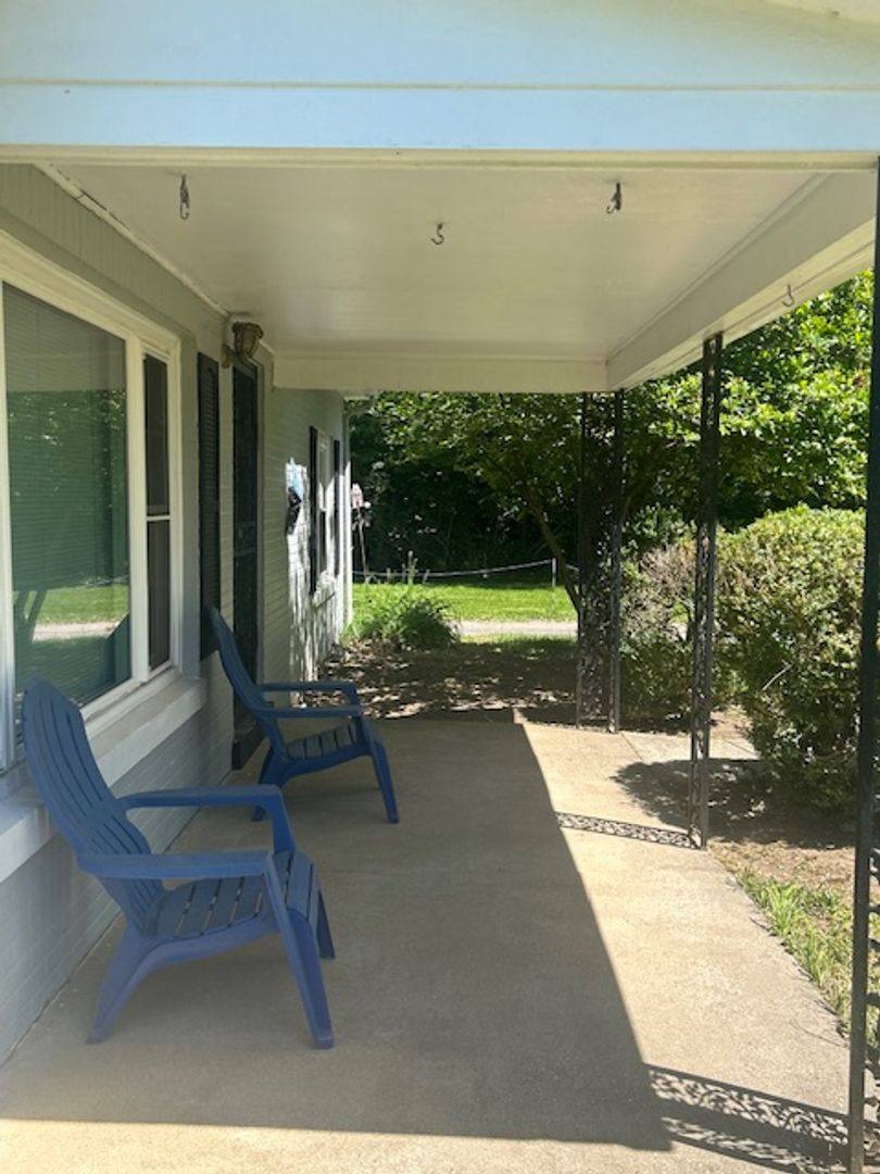 House for rent at 6401 Old Richmond Rd, Lexington, KY 40515