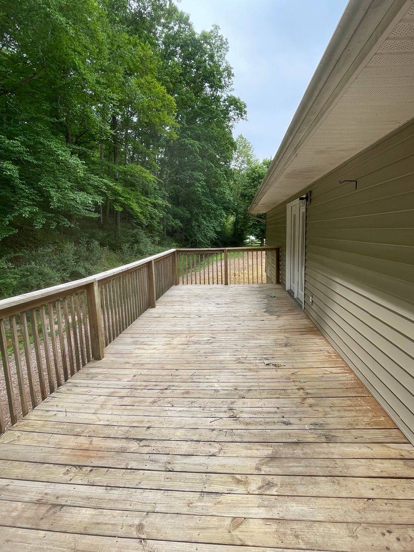 House for rent at 5535 Sycamore Ridge Rd, Hurricane, WV 25526