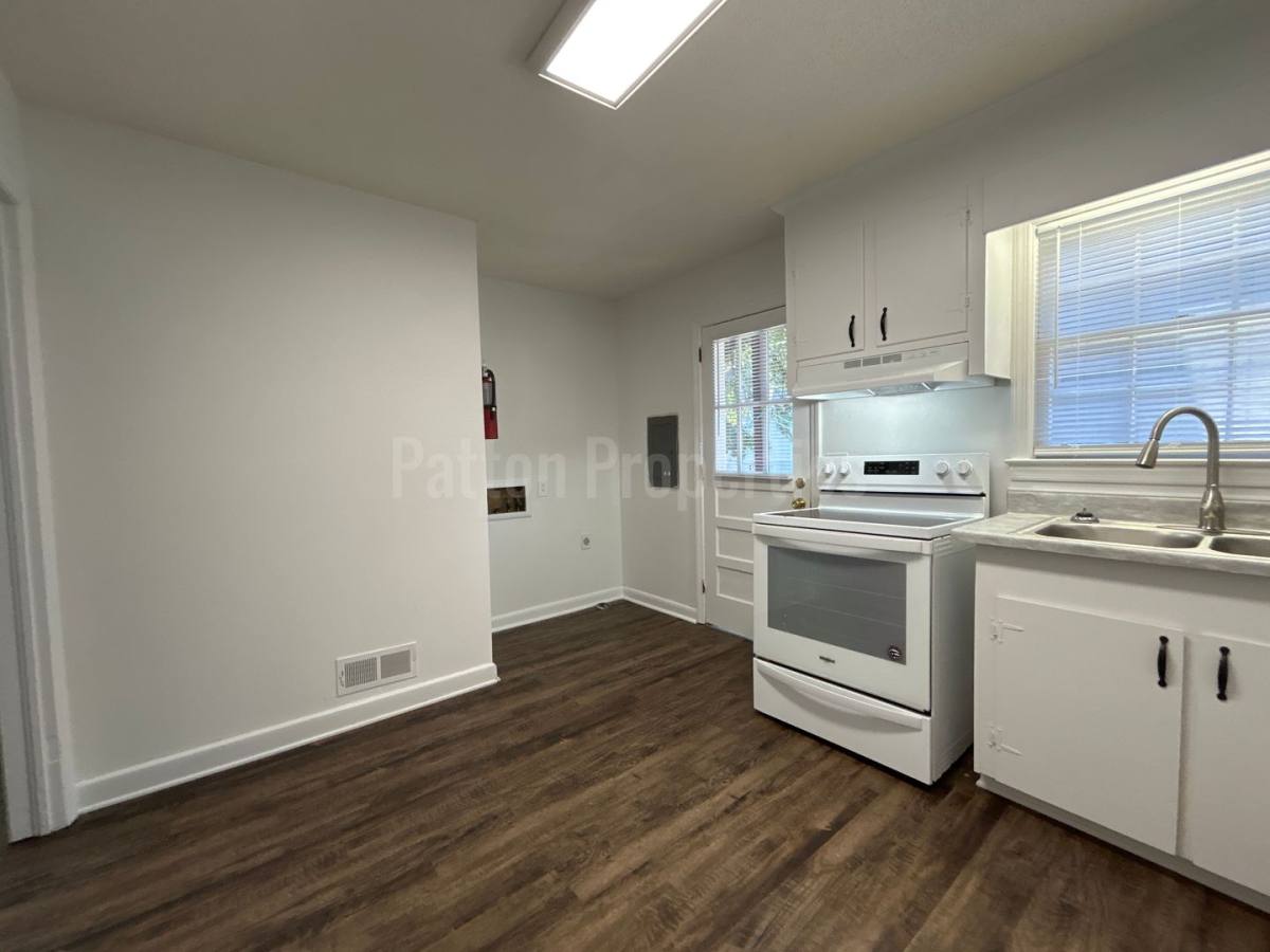 Apartment for rent at 508 Deerwood St, Columbia, SC 29205